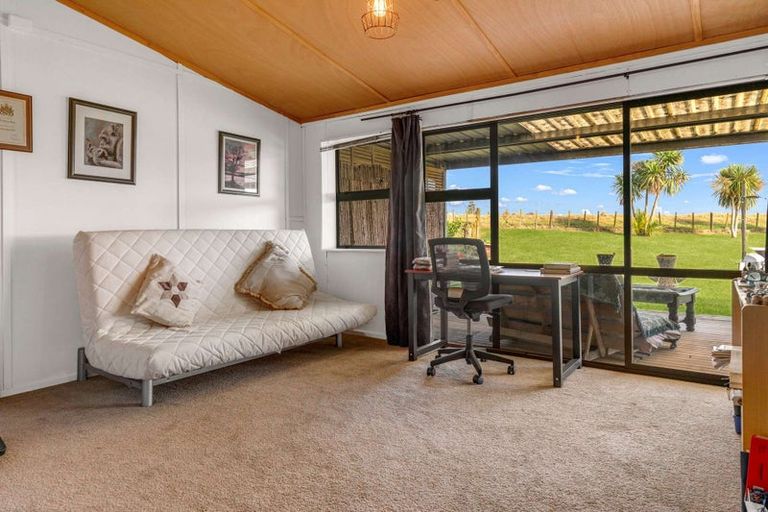 Photo of property in 6 Nikau Place, Edgecumbe, 3120