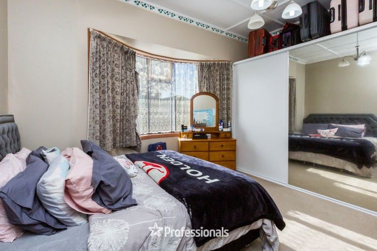 Photo of property in 24 Bouverie Street, Petone, Lower Hutt, 5012