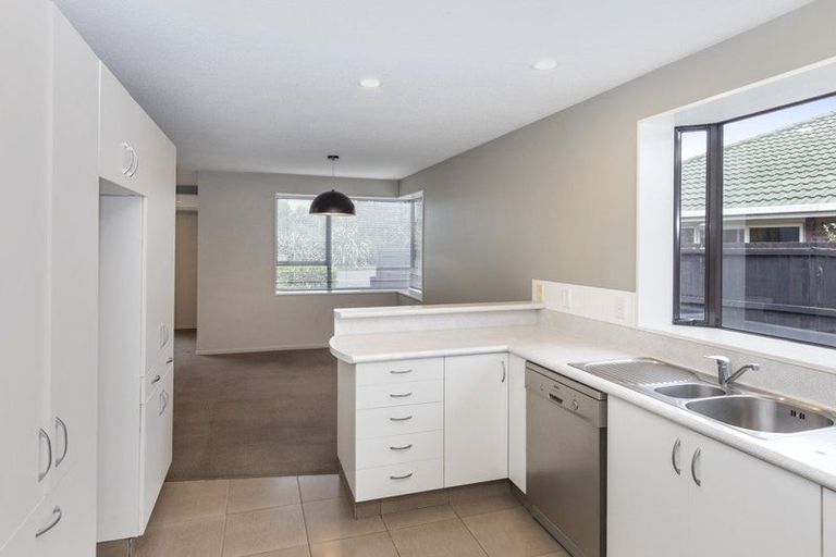 Photo of property in 143 Dunbars Road, Halswell, Christchurch, 8025