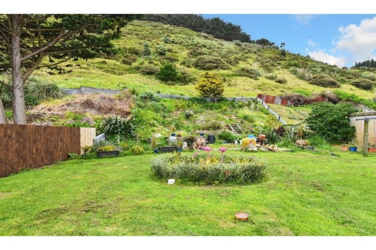 Photo of property in 127 Maunsell Road, Port Waikato, Tuakau, 2695