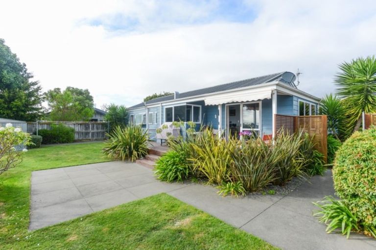 Photo of property in 14 Whiting Crescent, Greenmeadows, Napier, 4112
