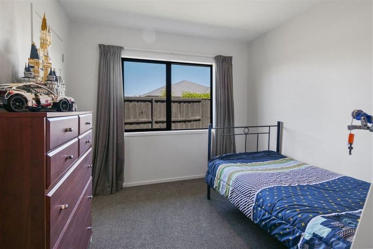 Photo of property in 14 Hartford Crescent, Rolleston, 7615