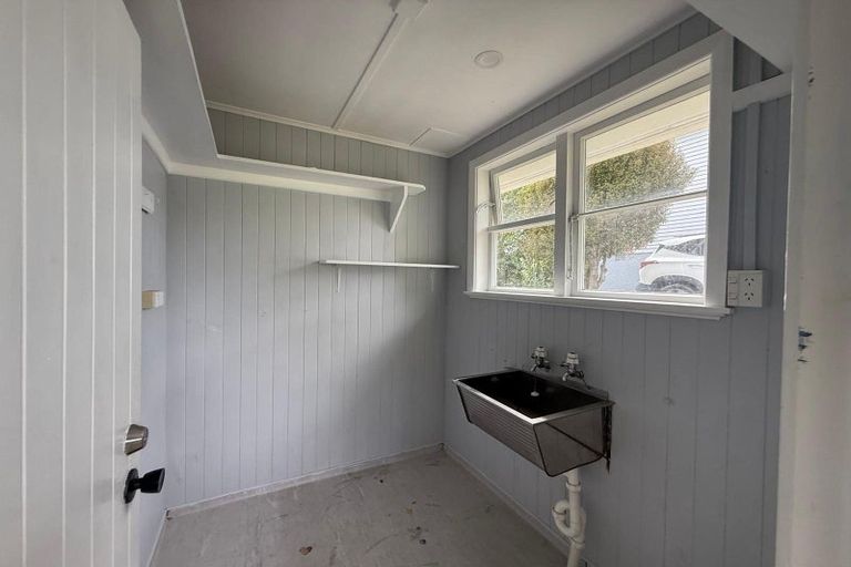 Photo of property in 12 Gear Terrace, Ranui, Porirua, 5024