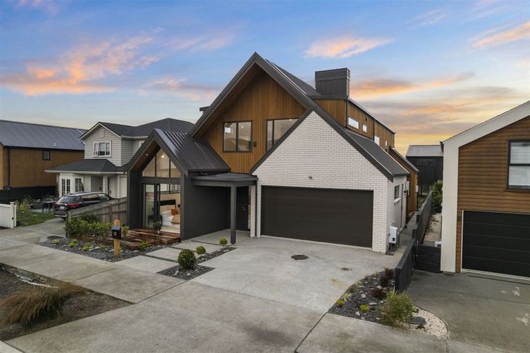 Photo of property in 13 Keel Street, Long Bay, Auckland, 0630