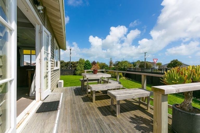 Photo of property in 4 Wills Road, Bell Block, New Plymouth, 4312