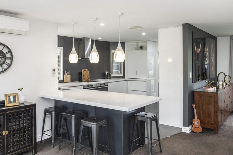 Photo of property in 20 Hussey Road, Harewood, Christchurch, 8051