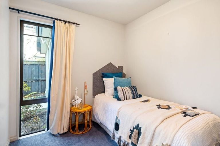 Photo of property in 14 Glasnevin Drive, Casebrook, Christchurch, 8051