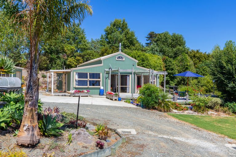 Photo of property in 283b Settlement Road, Kaiwaka, 0573