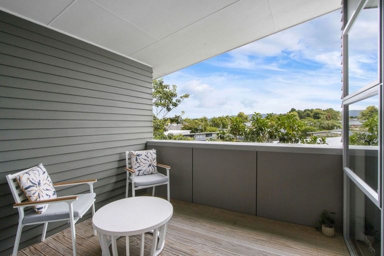 Photo of property in 27 Tory Way, Omokoroa, 3114