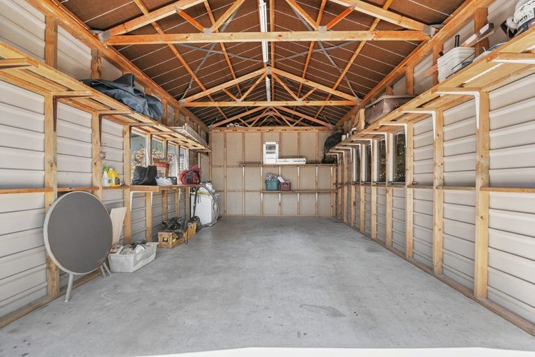 Photo of property in 1/11 Gibbs Place, Kinloch, Taupo, 3377