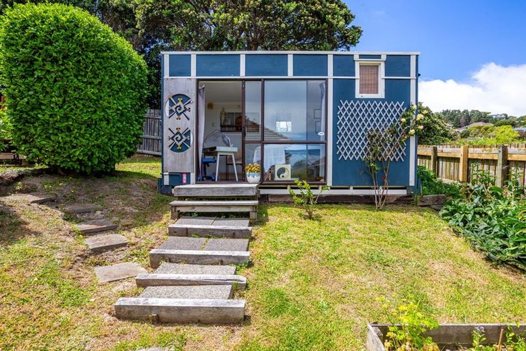 Photo of property in 50 Dimock Street, Titahi Bay, Porirua, 5022