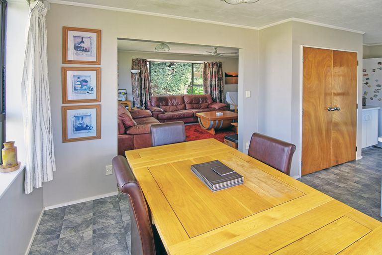 Photo of property in 20 Massey Place, Masterton, 5810