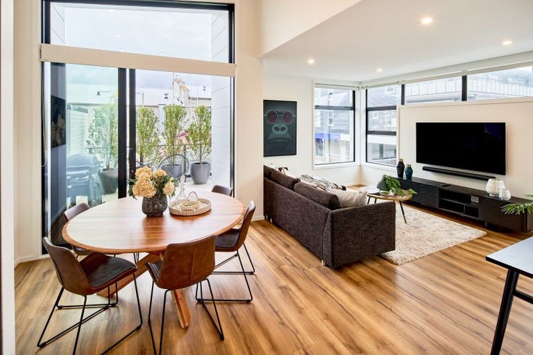 Photo of property in 8/39 Nelson Street, Petone, Lower Hutt, 5012