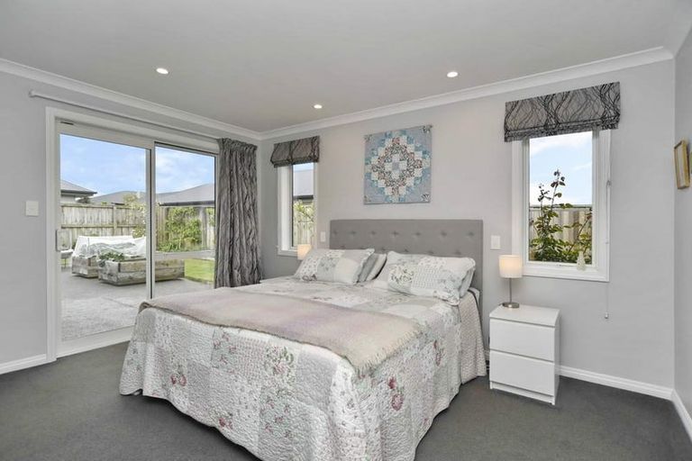 Photo of property in 5 Macphail Avenue, Rangiora, 7400