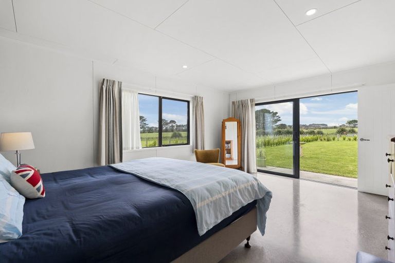 Photo of property in 136 Mirikau Road, Warea, New Plymouth, 4381