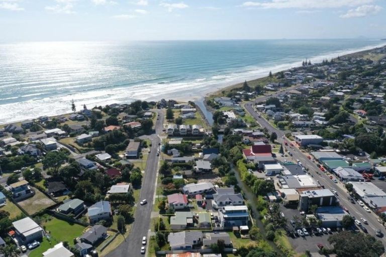 Photo of property in 33a Edinburgh Street, Waihi Beach, 3611