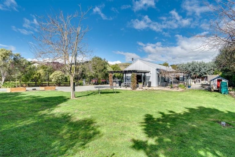 Photo of property in 95 Kereru Road, Maraekakaho, 4171