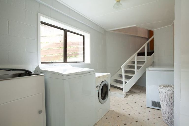 Photo of property in 121 Kimihia Road, Huntly, 3700