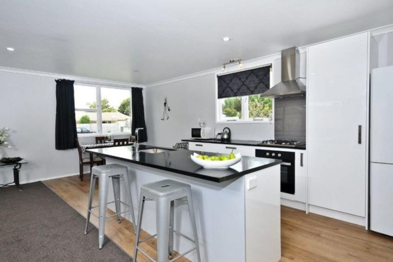 Photo of property in 72 Rotokauri Road, Nawton, Hamilton, 3200