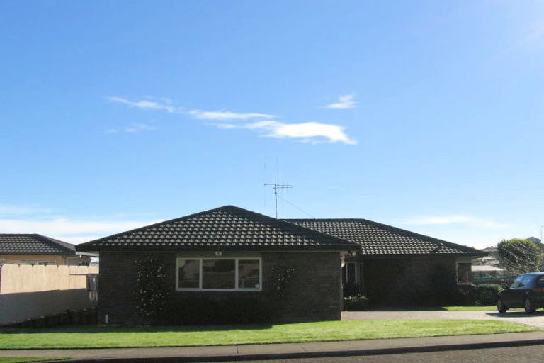 Photo of property in 26 Greenfield Drive, Western Heights, Hamilton, 3200