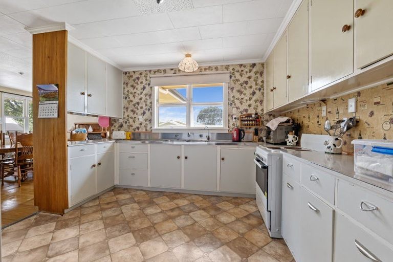 Photo of property in 46a Cumming Street, Okato, 4335