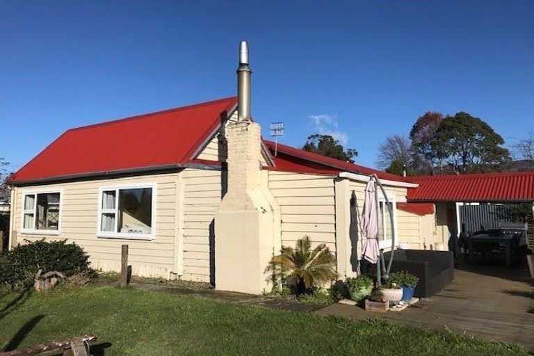 Photo of property in 25 School Road, Riwaka, Motueka, 7198
