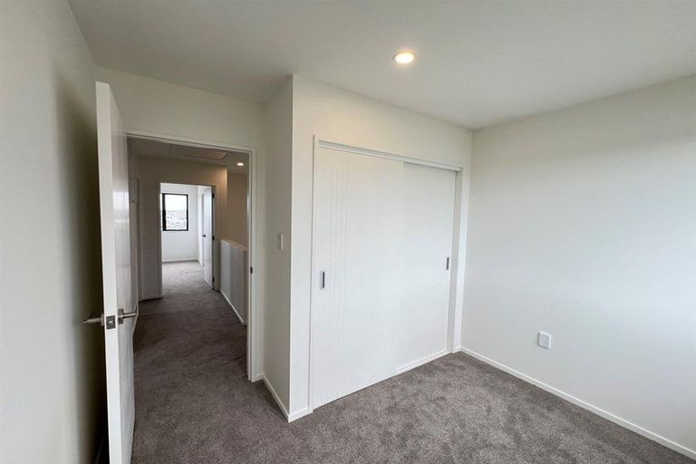 Photo of property in 4b Wahine Street, Papakura, 2110