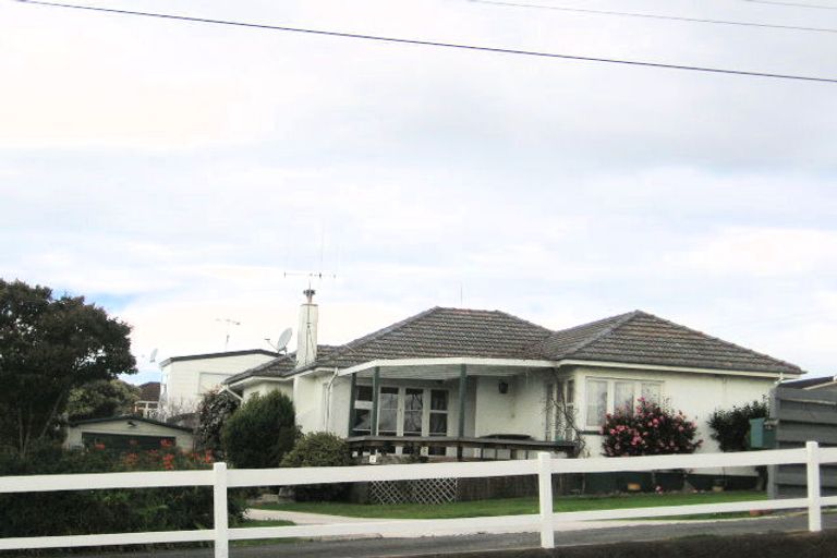 Photo of property in 13 Bellevue Road, Brookfield, Tauranga, 3110