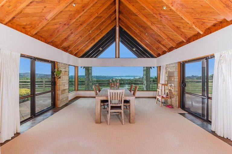 Photo of property in 175 Okura River Road, Okura, Albany, 0792