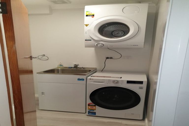 Photo of property in 67 Mckerrow Street, Shiel Hill, Dunedin, 9013