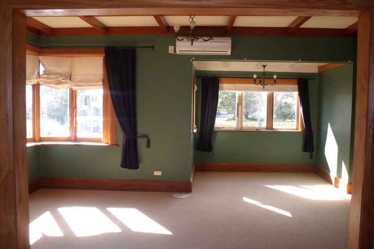 Photo of property in 38 Marne Street, Hokowhitu, Palmerston North, 4410