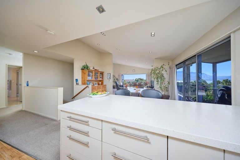 Photo of property in 4 Dover Terrace, Kaikoura, 7300