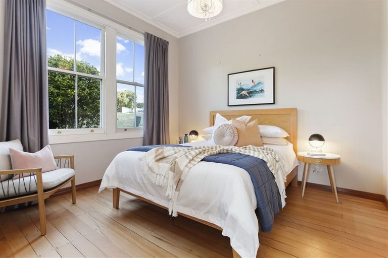 Photo of property in 30 Park Avenue, Birkenhead, Auckland, 0626