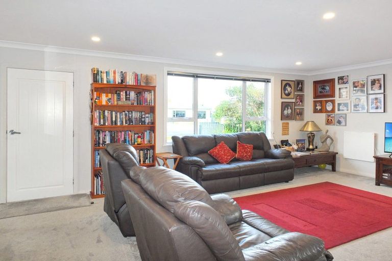 Photo of property in 28 Ladys Mile, Foxton, 4814