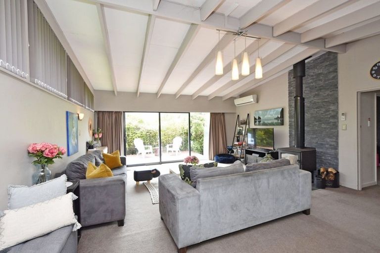 Photo of property in 35 Oreti Road, Otatara, Invercargill, 9879