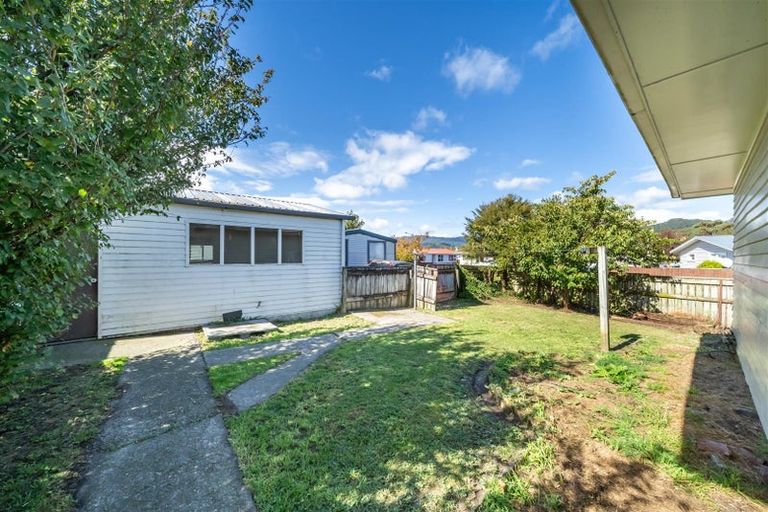 Photo of property in 8 Meremere Street, Wainuiomata, Lower Hutt, 5014