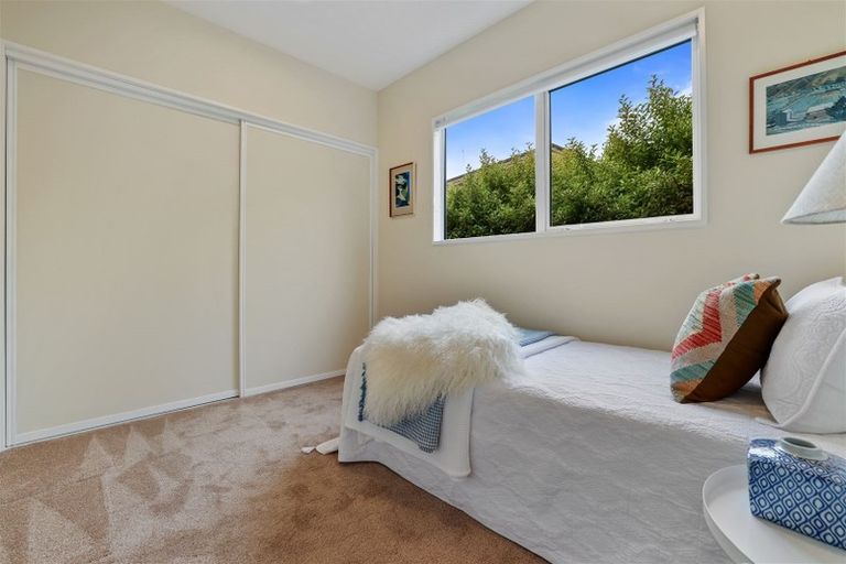 Photo of property in 43 Saint Andrews Hill Road, Mount Pleasant, Christchurch, 8081