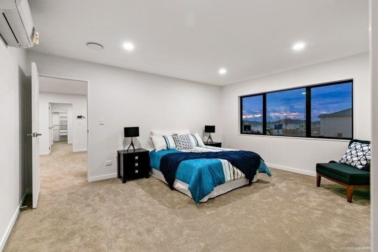 Photo of property in 36 Hikuawa Road, Flat Bush, Auckland, 2019