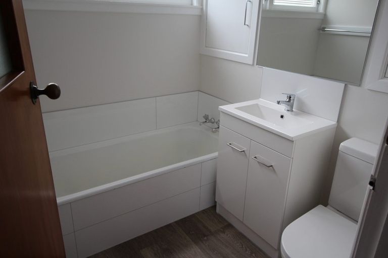 Photo of property in 20 Trent Avenue, Hokowhitu, Palmerston North, 4410