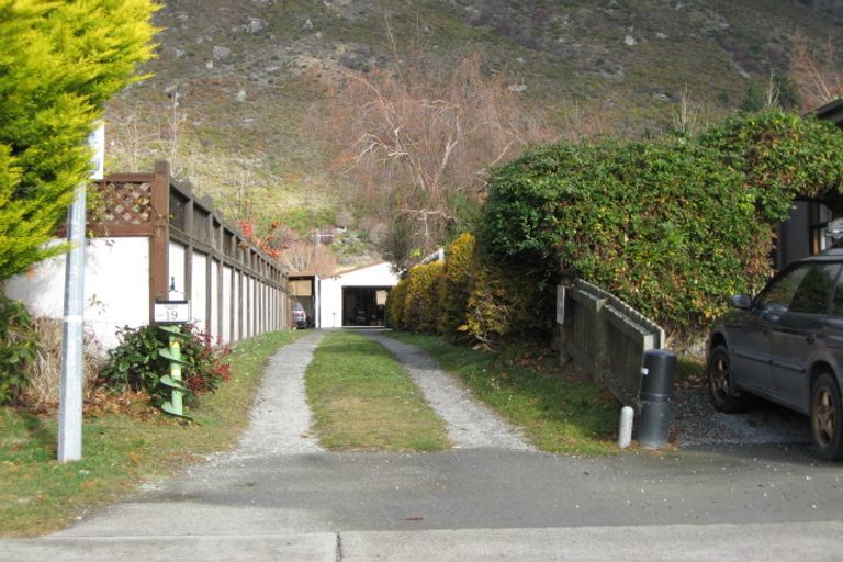 Photo of property in 19 Kawarau Place, Frankton, Queenstown, 9300