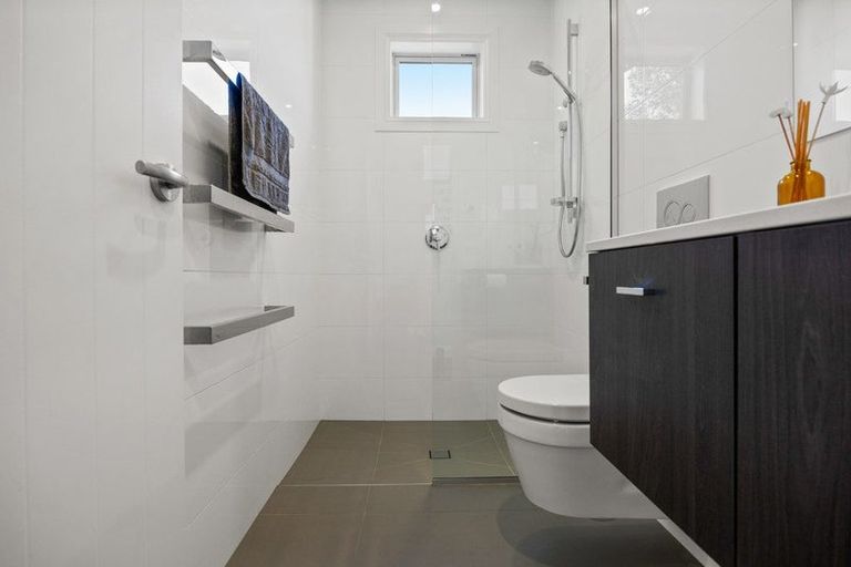 Photo of property in 42 Normans Road, Strowan, Christchurch, 8052