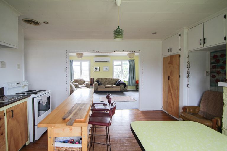 Photo of property in 201 Oamaru-alma Road, Deborah, Oamaru, 9491