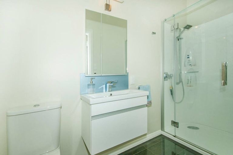 Photo of property in 2 Sherwood Street, Woburn, Lower Hutt, 5010