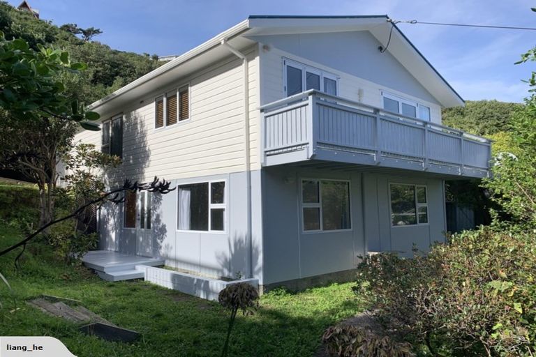 Photo of property in 13a Bristol Street, Island Bay, Wellington, 6023