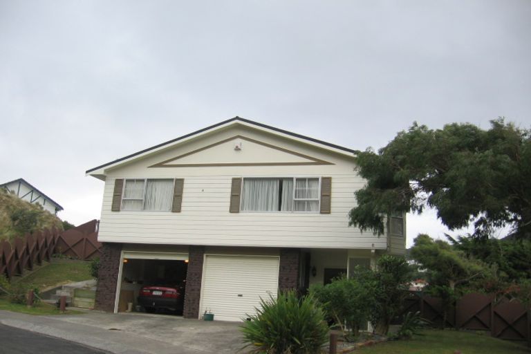 Photo of property in 8 Tralee Place, Johnsonville, Wellington, 6037