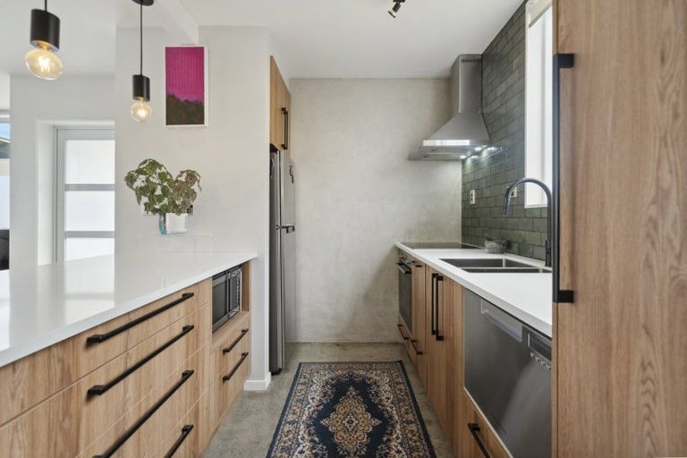 Photo of property in 11/76 Freyberg Street, Lyall Bay, Wellington, 6022