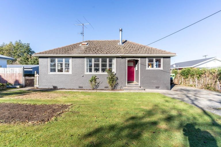 Photo of property in 51 Grange Street, Winton, 9720