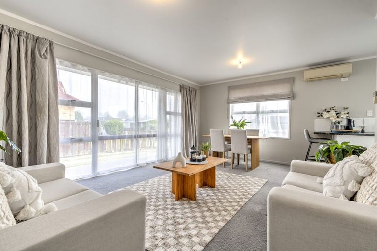 Photo of property in 73 Bremworth Avenue, Dinsdale, Hamilton, 3204