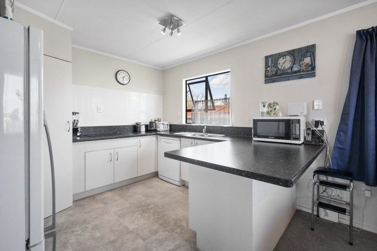 Photo of property in 34 Barton Street, Marton, 4710