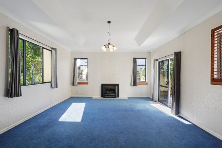 Photo of property in 44 Santa Barbara Drive, Papamoa Beach, Papamoa, 3118